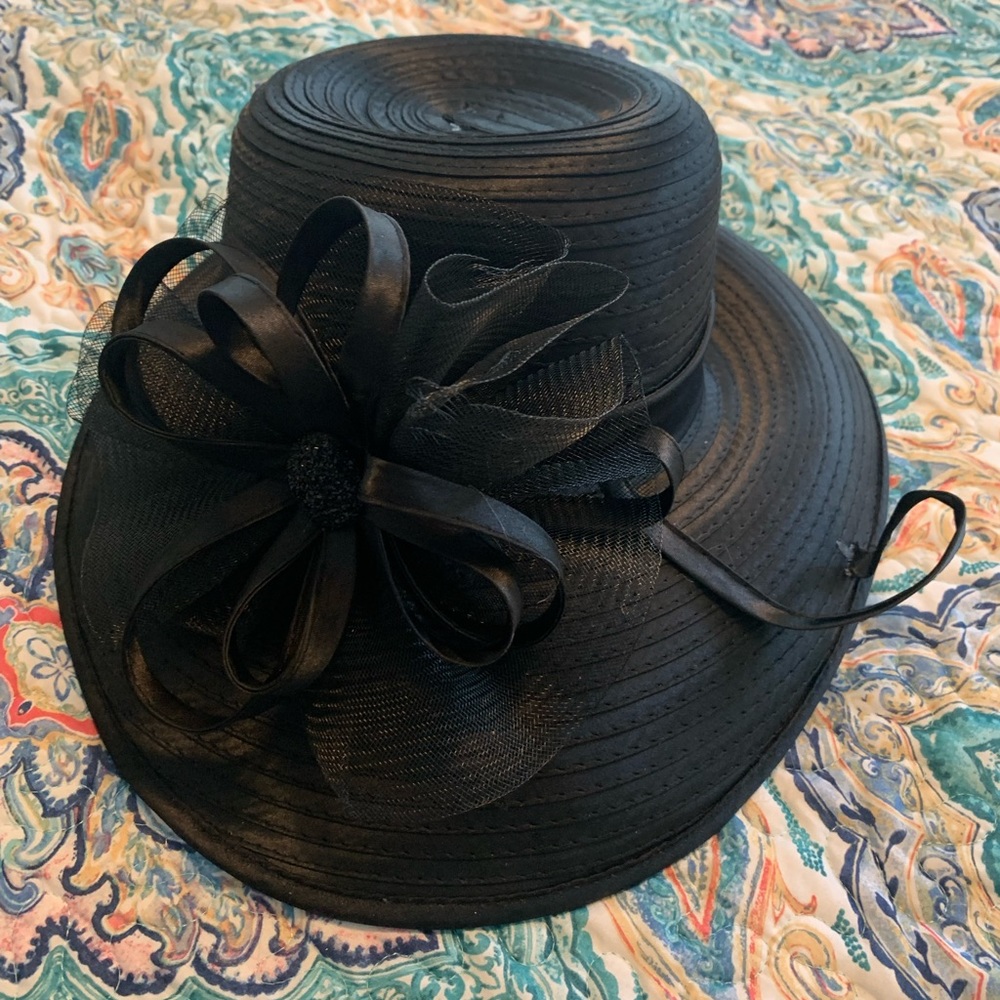 Black hat